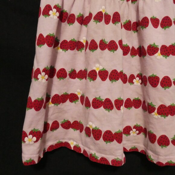 H&M | 2-4 years | Sleeveless Pink Summer Dress With Allover Strawberry Print - Picture 7 of 16
